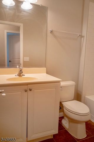 804 River Pl, Butler Boro, NJ 07405