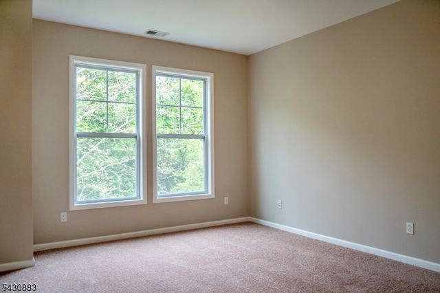 804 River Pl, Butler Boro, NJ 07405