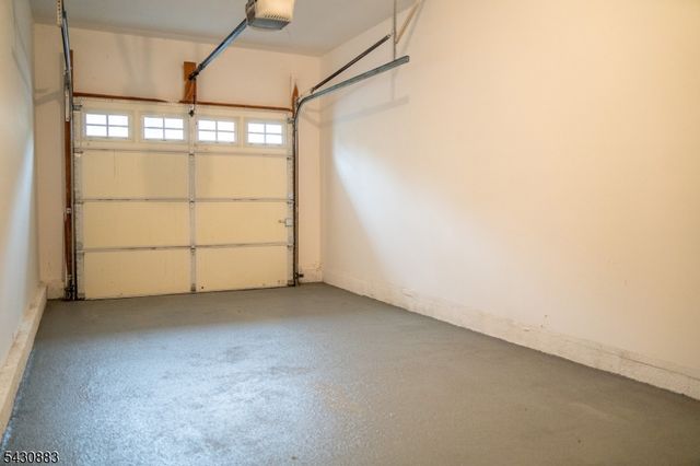 804 River Pl, Butler Boro, NJ 07405