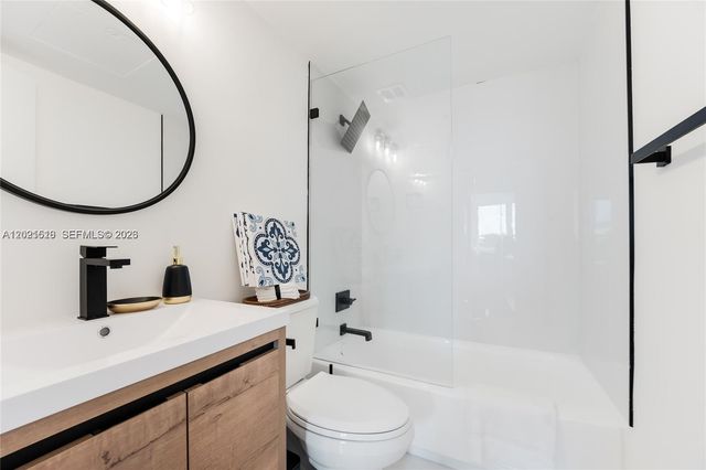 1500 Bay Rd 416S, Miami Beach, FL 33139