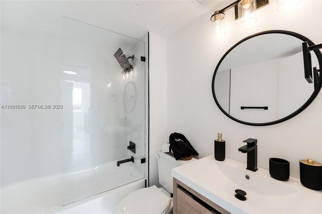 1500 Bay Rd 416S, Miami Beach, FL 33139
