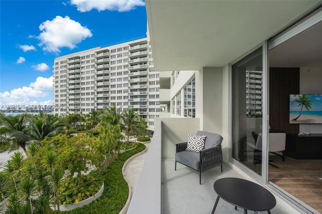 1500 Bay Rd 416S, Miami Beach, FL 33139