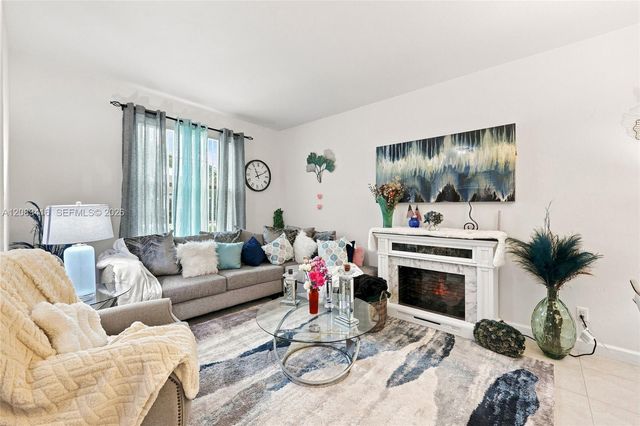4321 Braxton Avenue, West Palm Beach, FL 33417