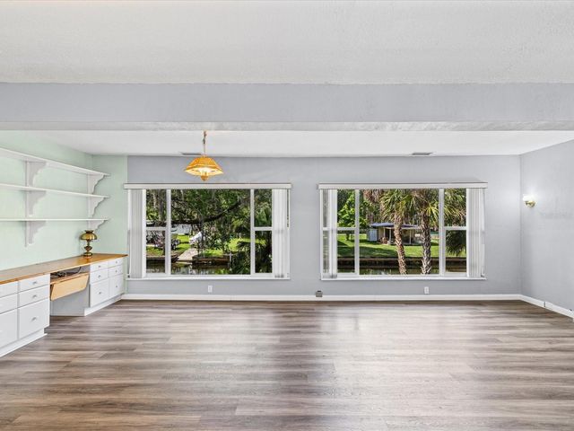 6150 ISLAND DRIVE, Weeki Wachee, FL 34607