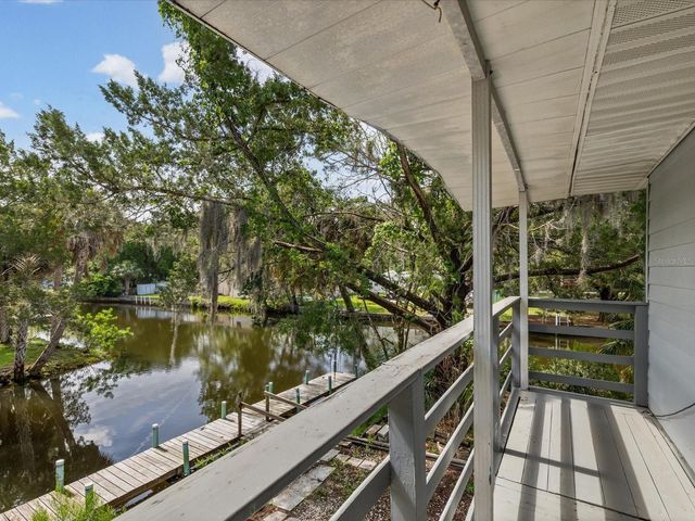 6150 ISLAND DRIVE, Weeki Wachee, FL 34607