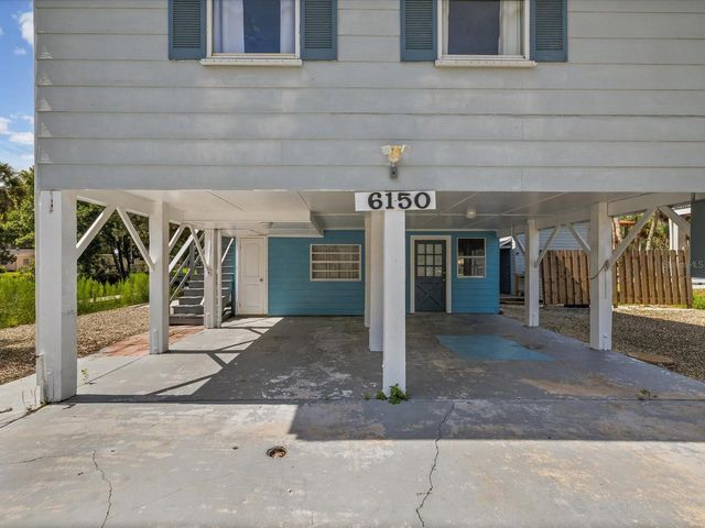 6150 ISLAND DRIVE, Weeki Wachee, FL 34607