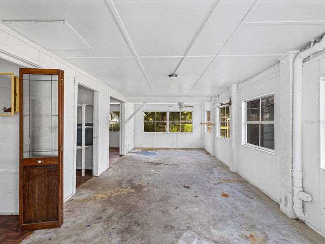 6150 ISLAND DRIVE, Weeki Wachee, FL 34607