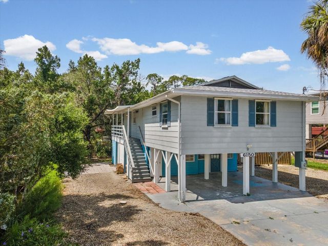 6150 ISLAND DRIVE, Weeki Wachee, FL 34607