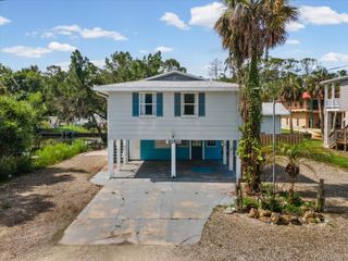 6150 ISLAND DRIVE, Weeki Wachee, FL 34607