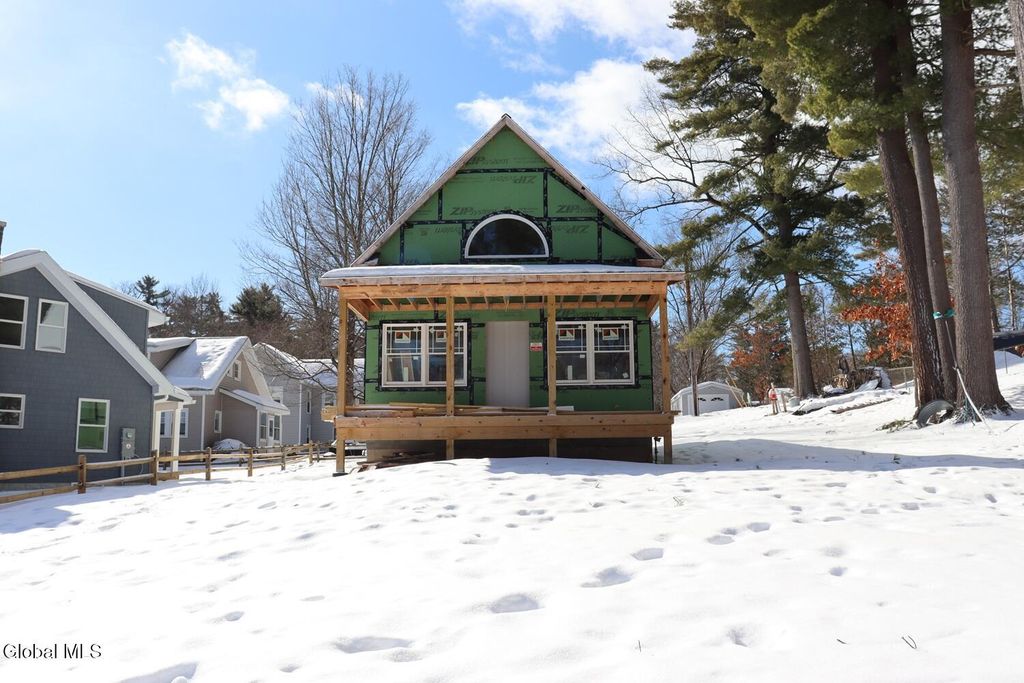 81 McGillis Avenue, Lake George, NY 12845