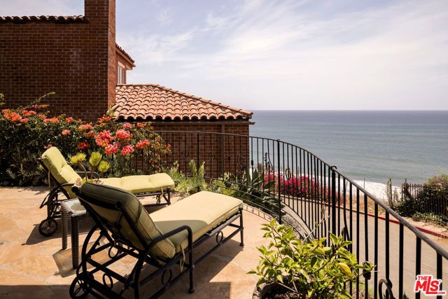 17638 Revello Drive, Los Angeles, CA 90272