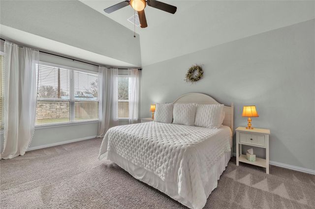 207 Patriot DR, Buda, TX 78610