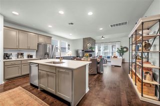 207 Patriot DR, Buda, TX 78610