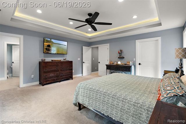 525 Broadacre Avenue, Clawson, MI 48017