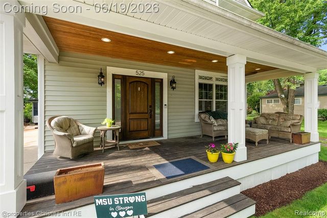 525 Broadacre Avenue, Clawson, MI 48017