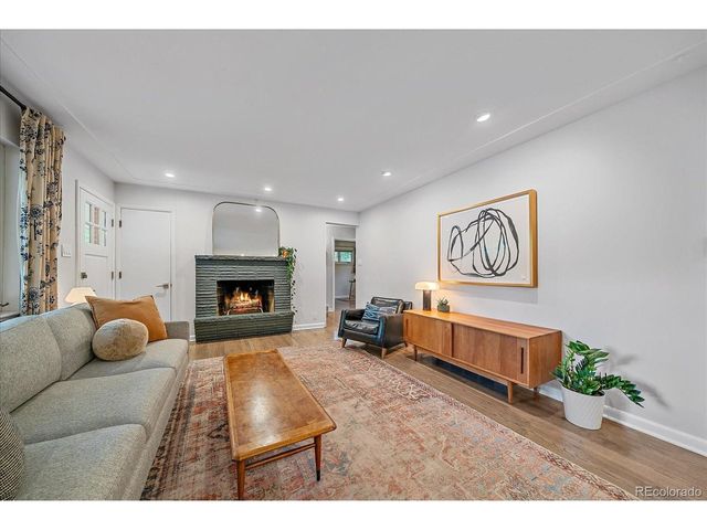 6046 S Valleyview St, Littleton, CO 80120