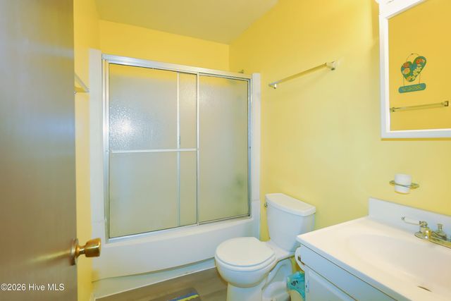 114 NW 21st Street, Oak Island, NC 28465