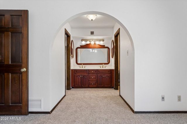 495 W KENT Drive, Chandler, AZ 85225