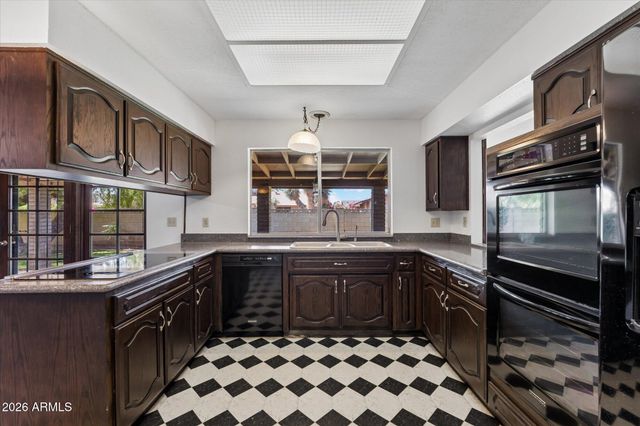 495 W KENT Drive, Chandler, AZ 85225