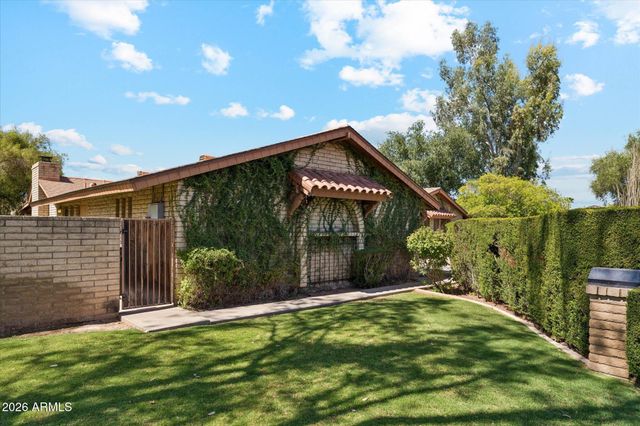 495 W KENT Drive, Chandler, AZ 85225