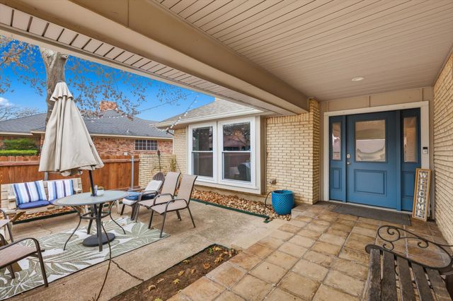 1105 Meadow Crest Lane, Mansfield, TX 76063