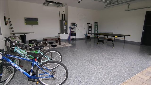 308 SW 13th CT, Cape Coral, FL 33991