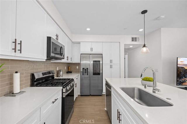 11026 Momentum, Rancho Cucamonga, CA 91730