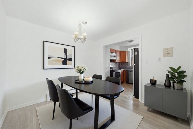 415 Wesley Avenue 21, Oak Park, IL 60302