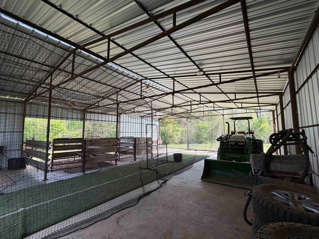 4650 S FM 3310, Henderson, TX 75654