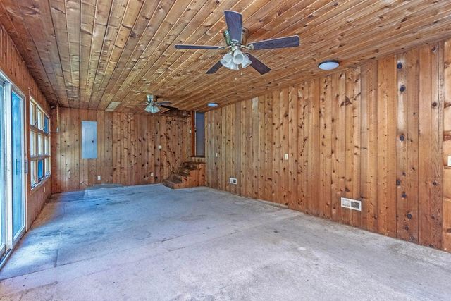 14329 Lower East Valley Road, Pikeville, TN 37367
