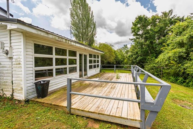 14329 Lower East Valley Road, Pikeville, TN 37367