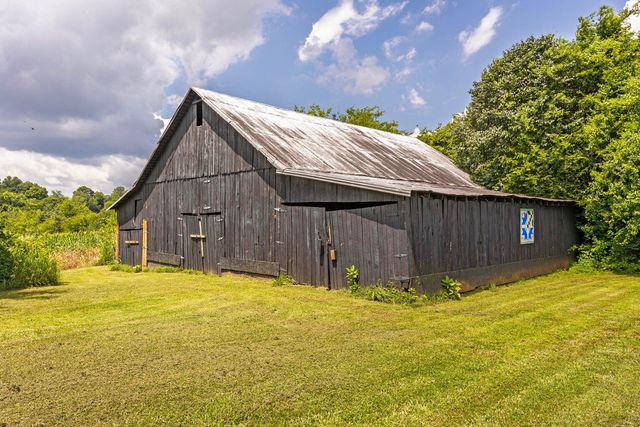 14329 Lower East Valley Road, Pikeville, TN 37367