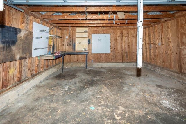 14329 Lower East Valley Road, Pikeville, TN 37367