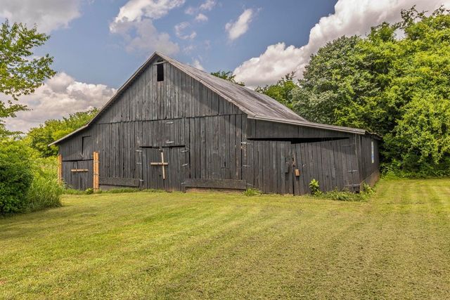 14329 Lower East Valley Road, Pikeville, TN 37367