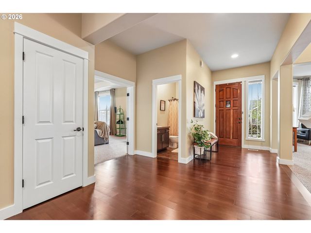 12931 Nw KYLA Ln, Portland, OR 97229