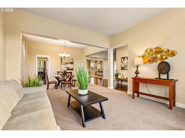 12931 Nw KYLA Ln, Portland, OR 97229