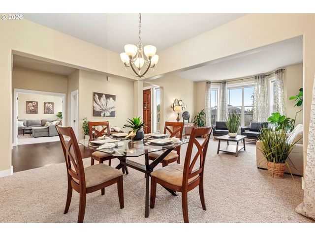 12931 Nw KYLA Ln, Portland, OR 97229