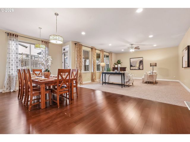 12931 Nw KYLA Ln, Portland, OR 97229
