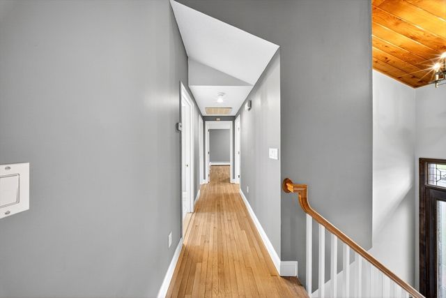 814 Sharps Lot Rd, Swansea, MA 02777