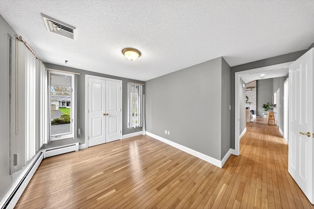 814 Sharps Lot Rd, Swansea, MA 02777