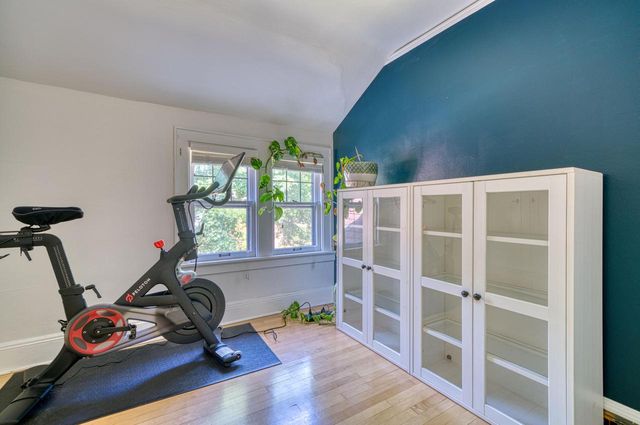 426 N 70th STREET, Wauwatosa, WI 53213