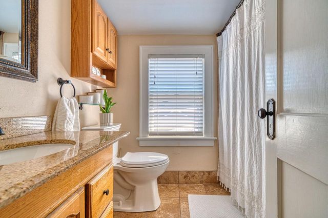 426 N 70th STREET, Wauwatosa, WI 53213