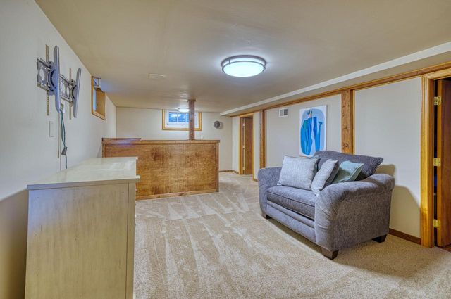 426 N 70th STREET, Wauwatosa, WI 53213