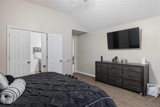 2520 Port Rush Drive, Moore, OK 73160