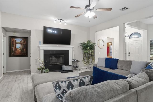 2520 Port Rush Drive, Moore, OK 73160