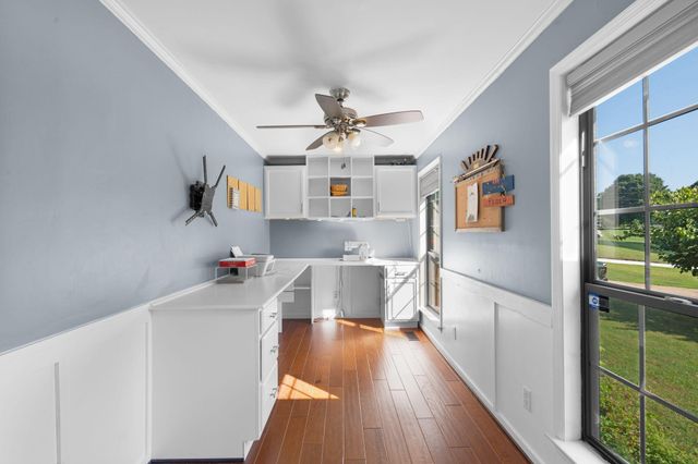 544 Holt Street, Athens, TN 37303