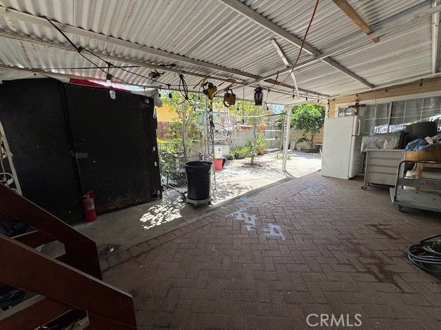 12112 Hoyt Street, Sylmar, CA 91342