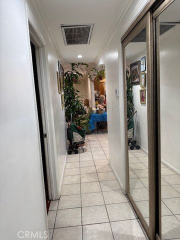 12112 Hoyt Street, Sylmar, CA 91342