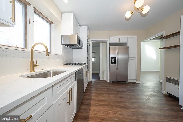 1457 MANOA RD, Wynnewood, PA 19096