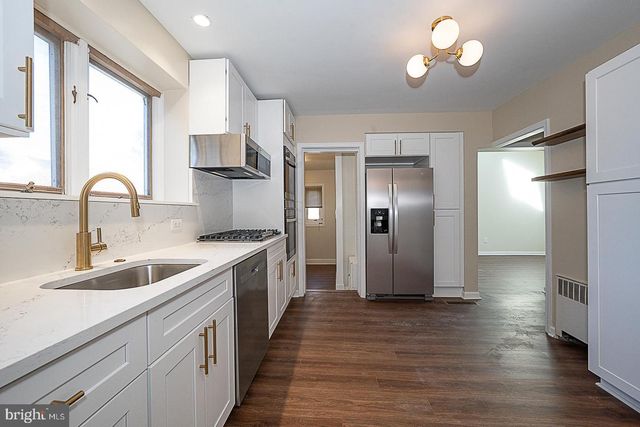 1457 MANOA RD, Wynnewood, PA 19096